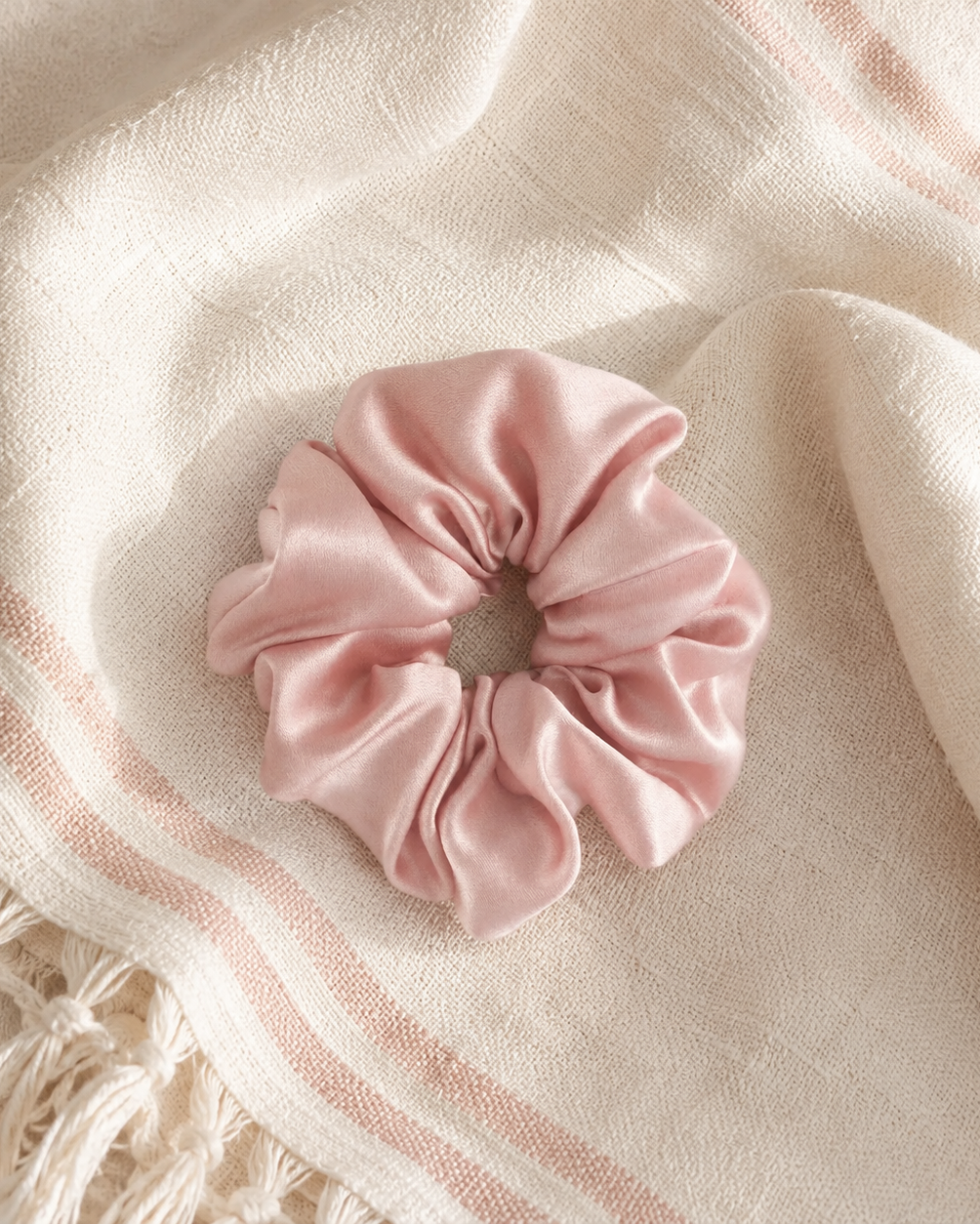 Silk Scrunchie - Blush
