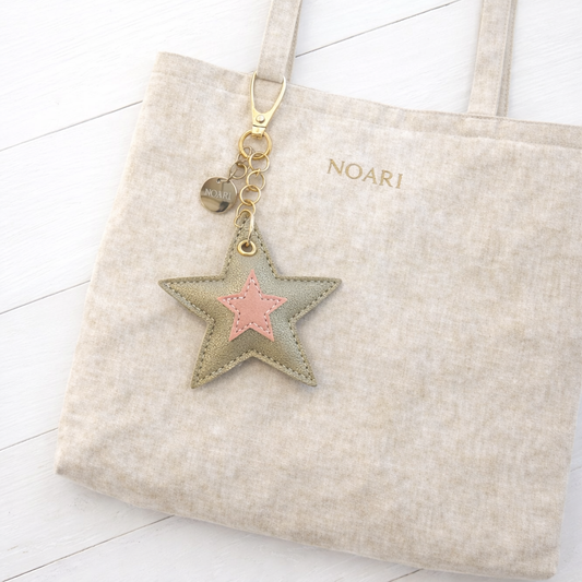 Star Keychain Gold