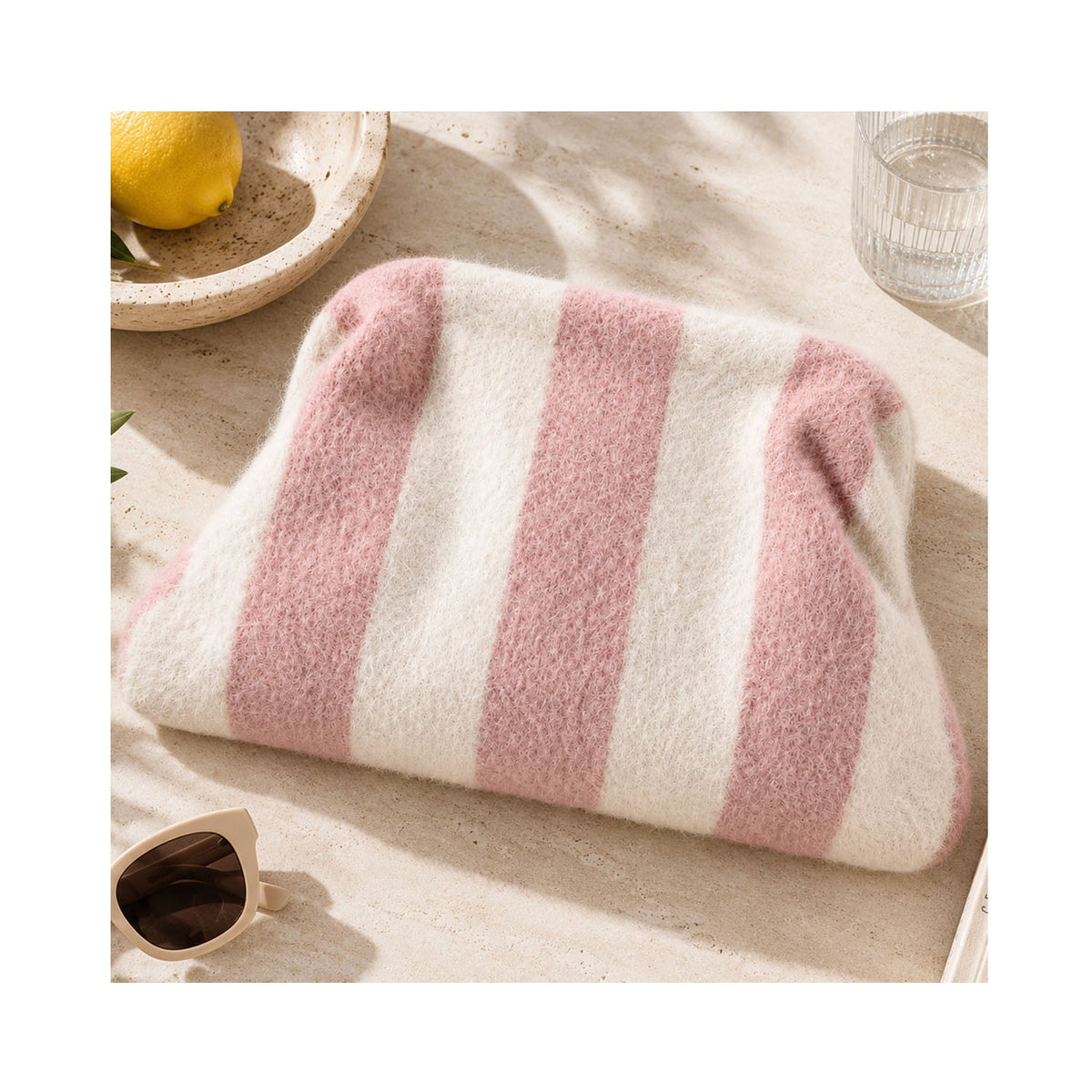 Clutch Fluffy Cloud - Louisa (Pink White)