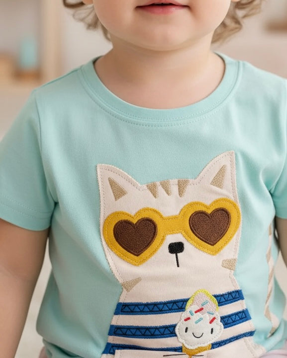 TShirt - Cool Kitty